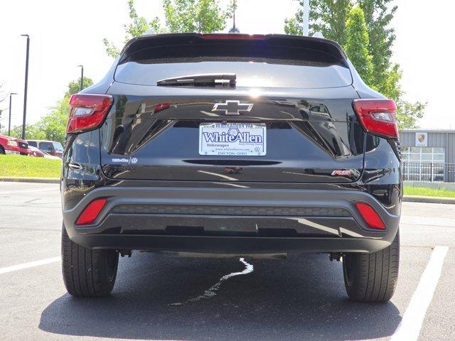 used 2024 Chevrolet Trax car, priced at $23,952