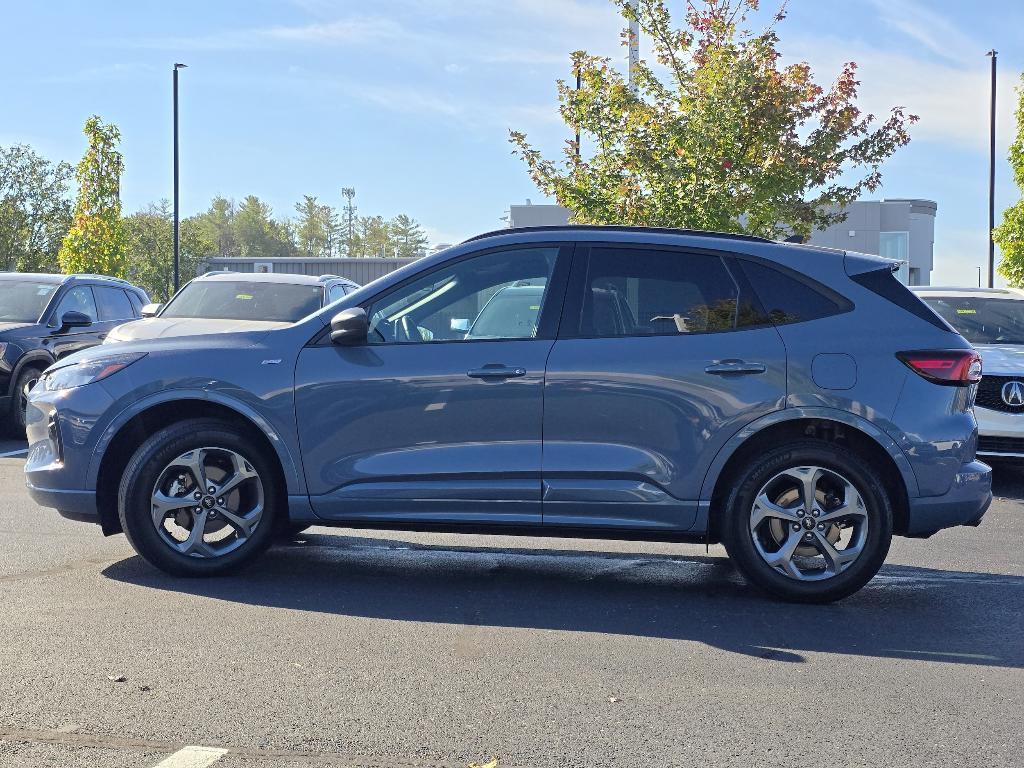 used 2024 Ford Escape car, priced at $23,500