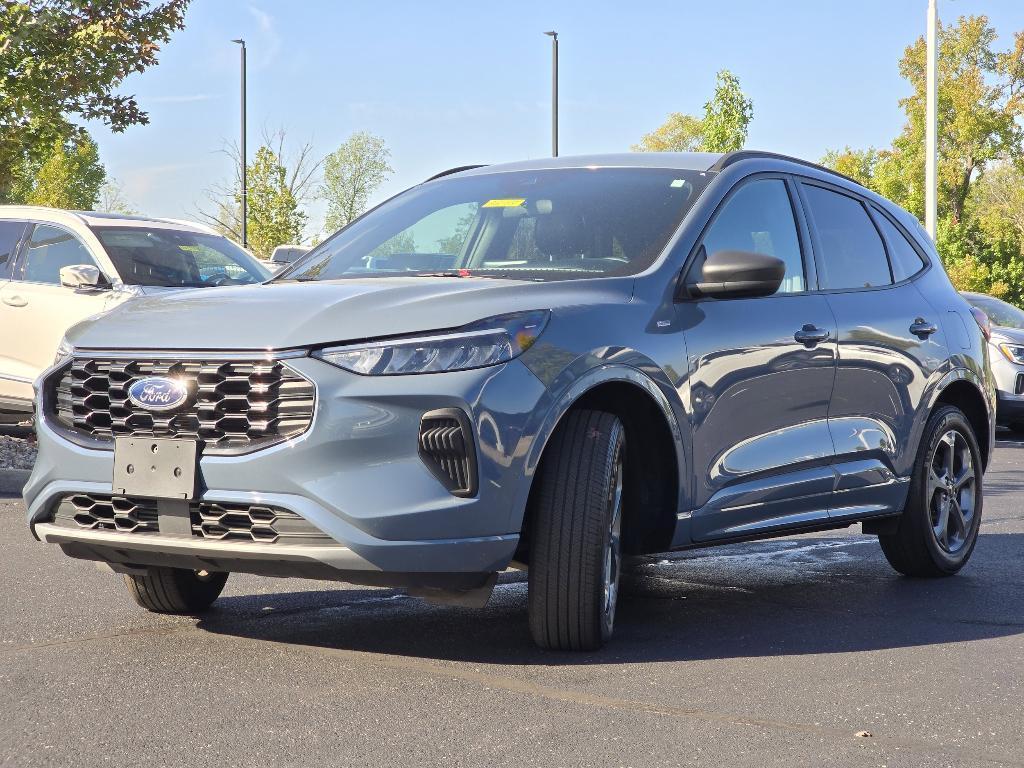 used 2024 Ford Escape car, priced at $23,500