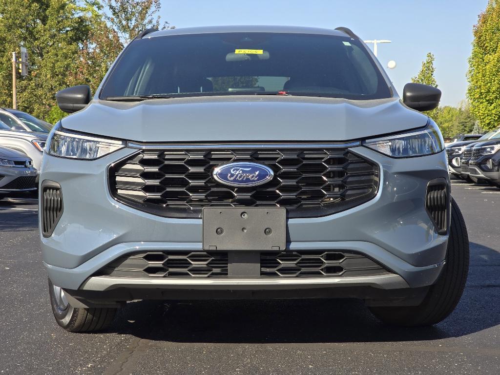 used 2024 Ford Escape car, priced at $23,500