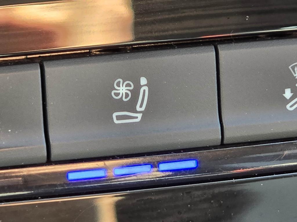 used 2022 Volkswagen Taos car, priced at $23,017