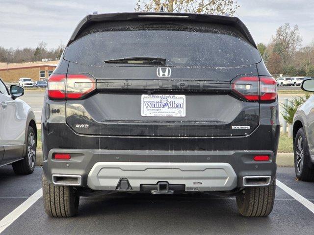 used 2024 Honda Pilot car, priced at $44,016