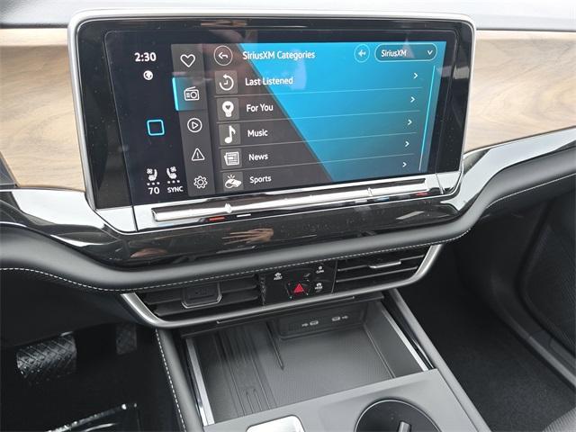 new 2025 Volkswagen Atlas car, priced at $40,943