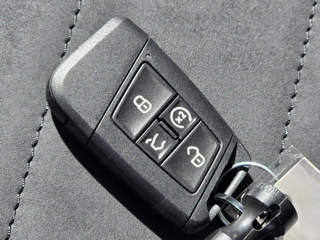 new 2025 Volkswagen Taos car, priced at $30,636