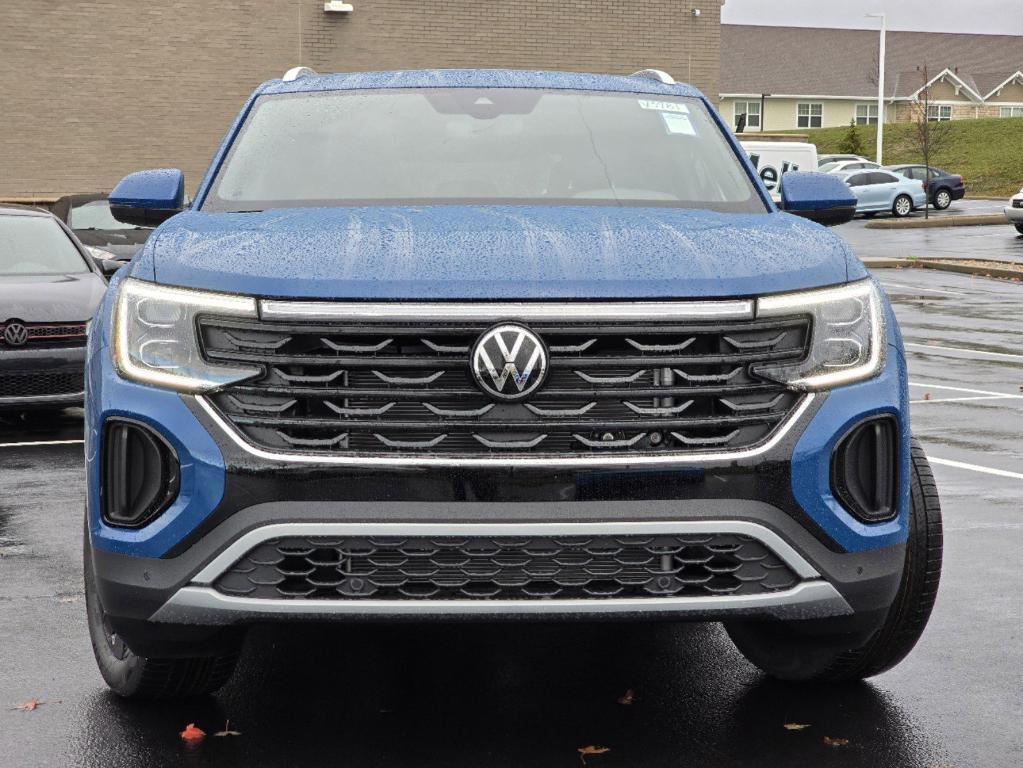 new 2025 Volkswagen Atlas Cross Sport car, priced at $42,712