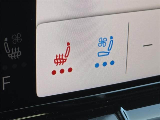 new 2026 Volkswagen Atlas Cross Sport car, priced at $49,277