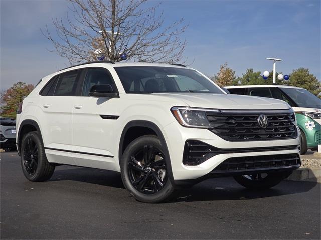 new 2026 Volkswagen Atlas Cross Sport car, priced at $49,277