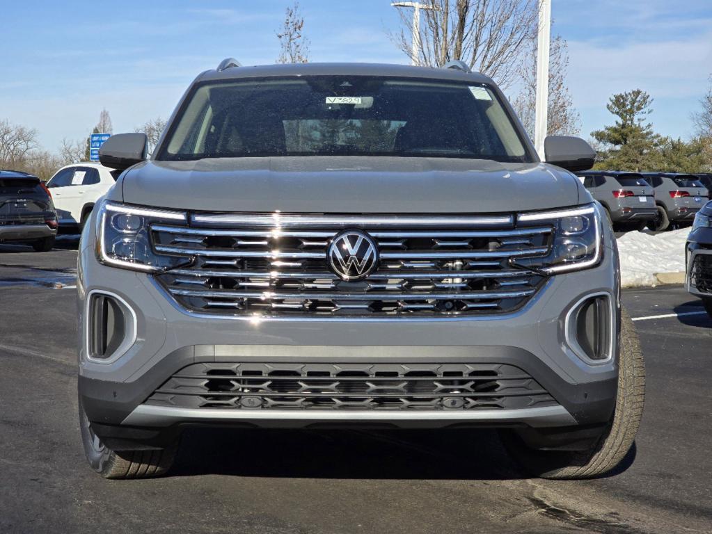 new 2025 Volkswagen Atlas car, priced at $47,768