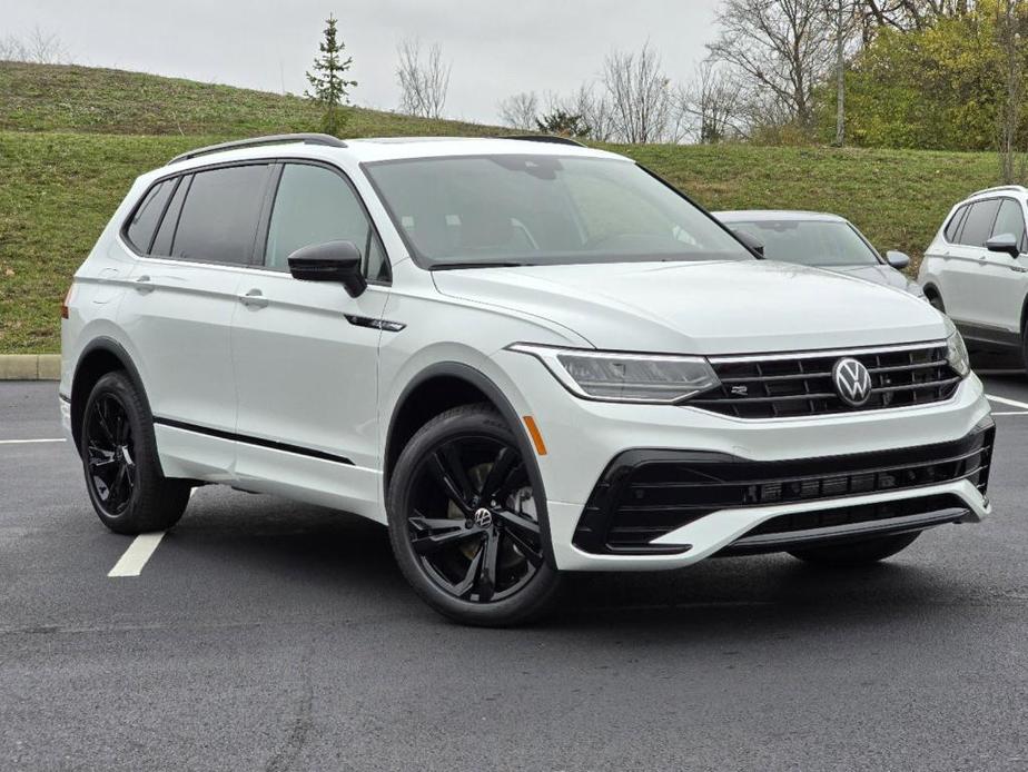 new 2024 Volkswagen Tiguan car, priced at $37,666