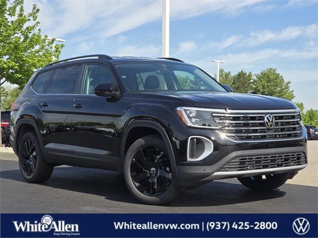 new 2025 Volkswagen Atlas car, priced at $45,200