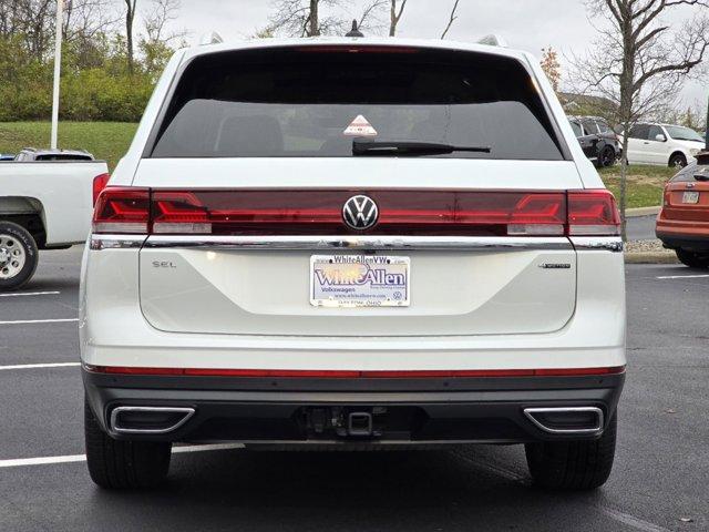 new 2024 Volkswagen Atlas car, priced at $45,622