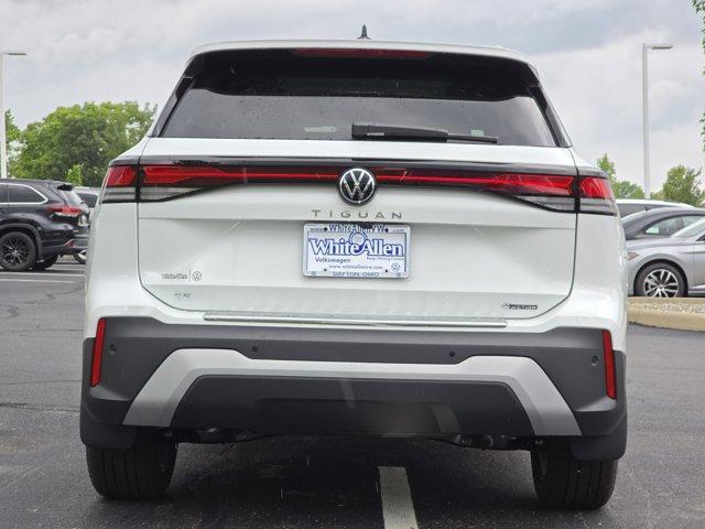 new 2025 Volkswagen Tiguan car, priced at $34,928