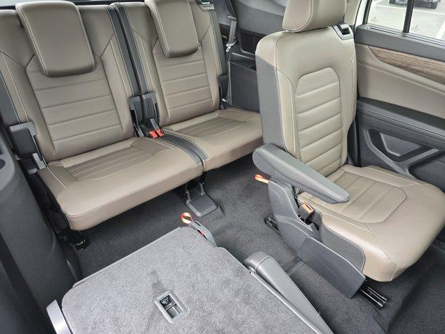 new 2025 Volkswagen Atlas car, priced at $50,536