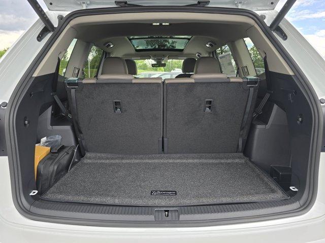 new 2025 Volkswagen Atlas car, priced at $50,536