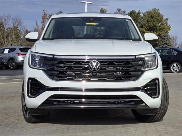 used 2024 Volkswagen Atlas car, priced at $44,125