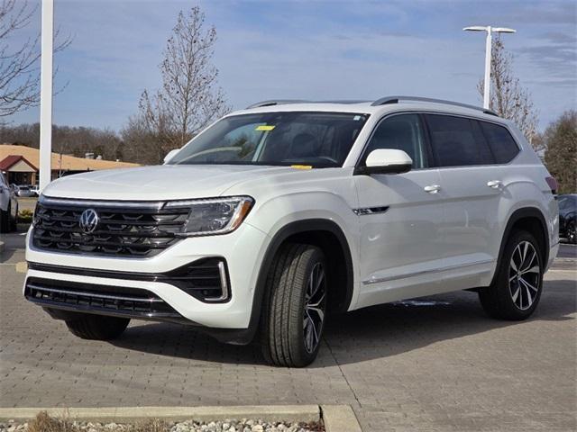 used 2024 Volkswagen Atlas car, priced at $44,125