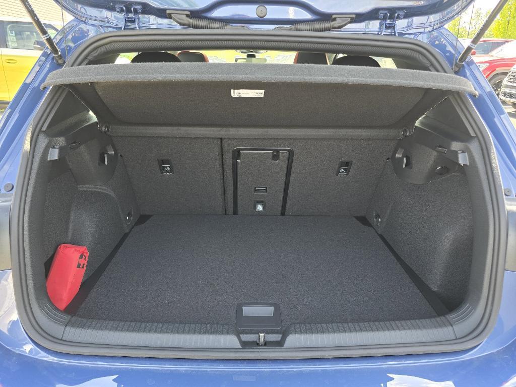 new 2025 Volkswagen Golf GTI car, priced at $39,228