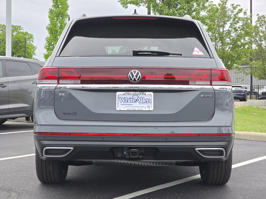 new 2025 Volkswagen Atlas car, priced at $44,688