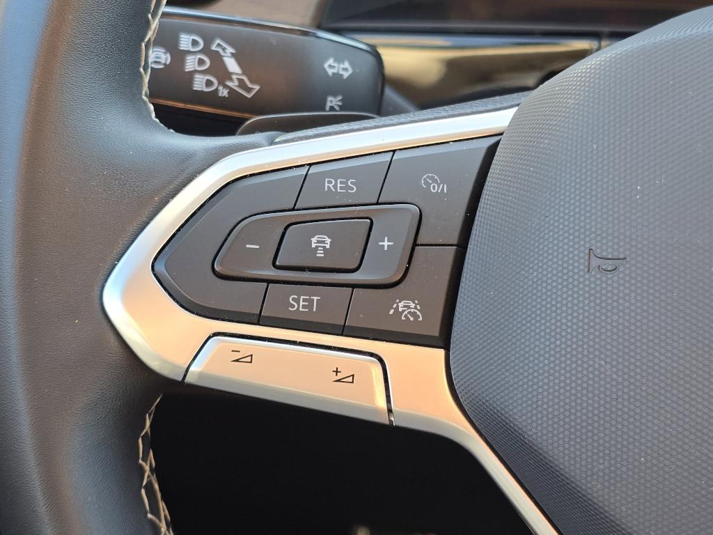 used 2024 Volkswagen Atlas car, priced at $31,997