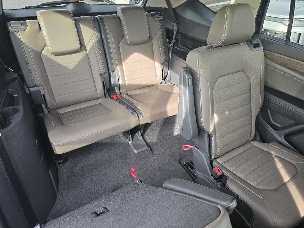 new 2026 Volkswagen Atlas car