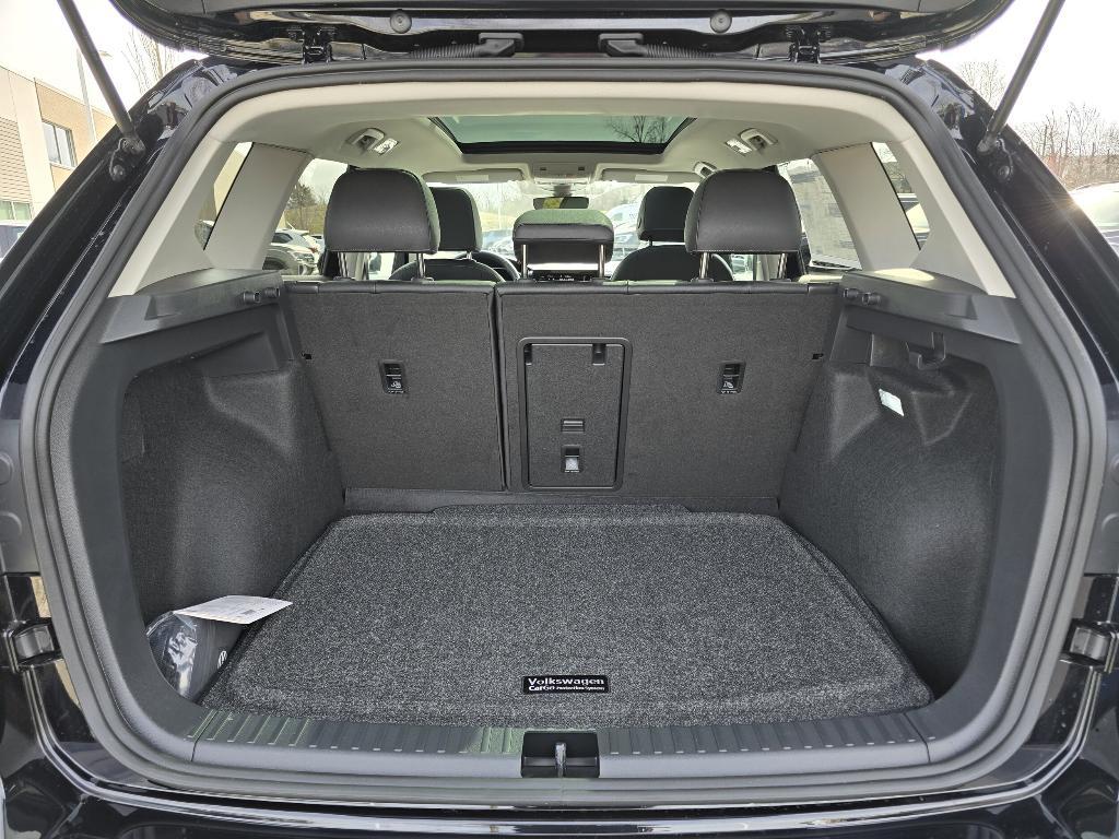 new 2025 Volkswagen Taos car, priced at $33,737
