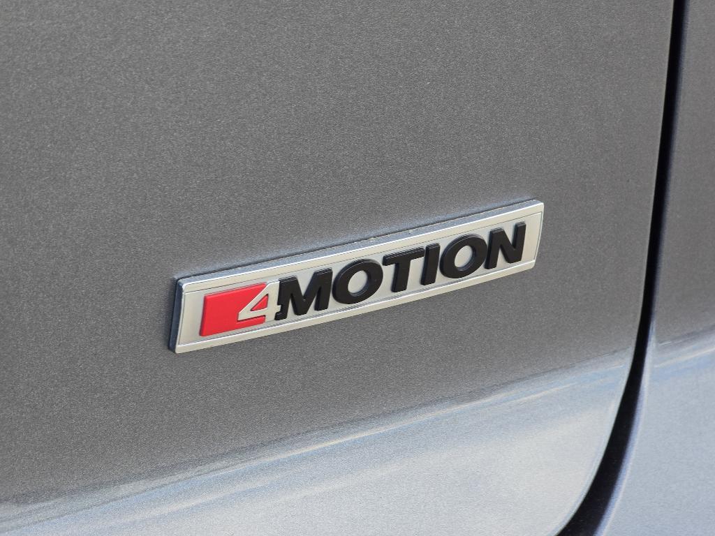 used 2020 Volkswagen Atlas Cross Sport car, priced at $24,750