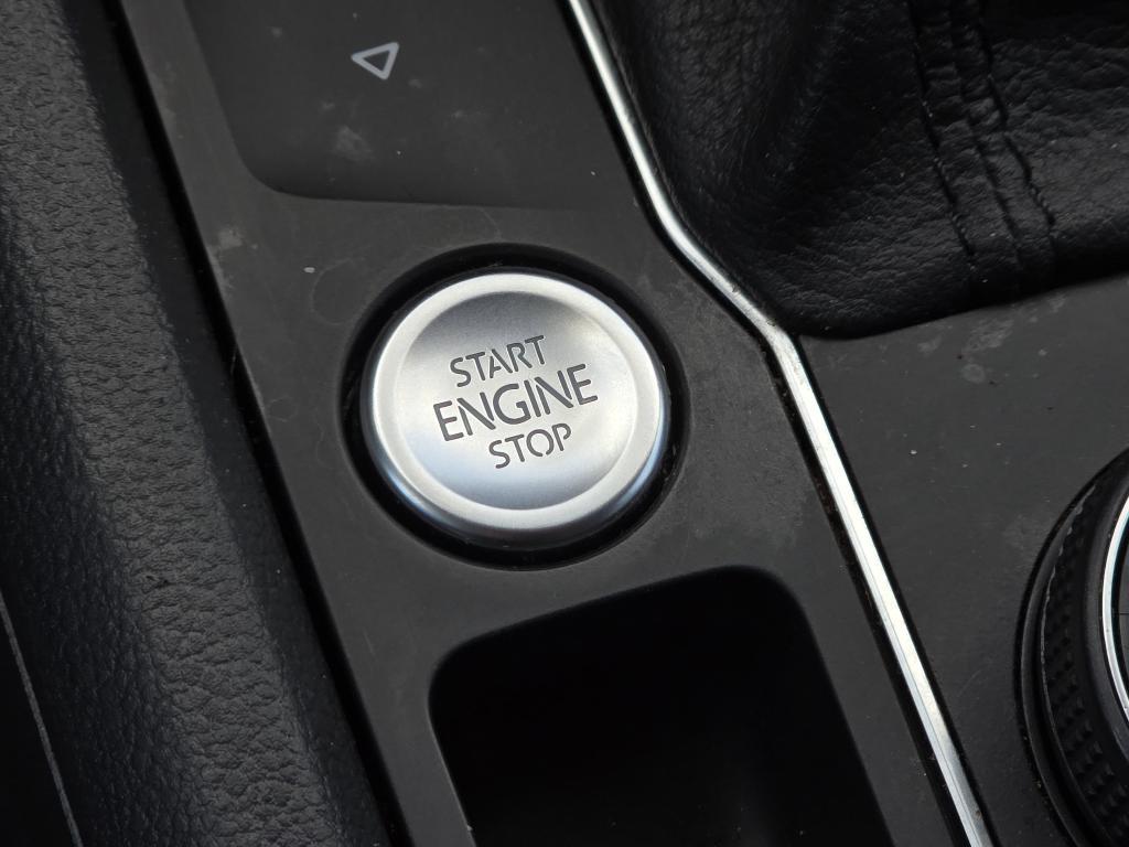 used 2020 Volkswagen Atlas Cross Sport car, priced at $24,750