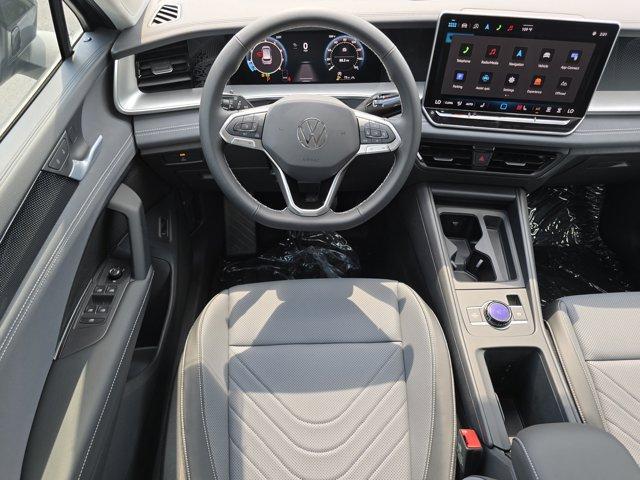 new 2025 Volkswagen Tiguan car, priced at $33,261