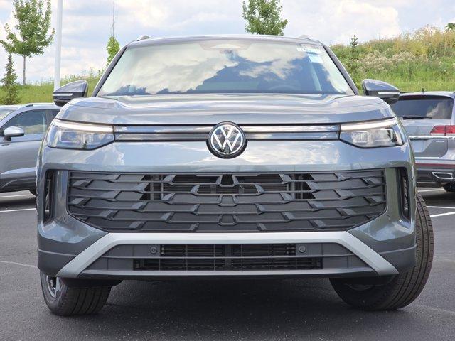 new 2025 Volkswagen Tiguan car, priced at $33,261