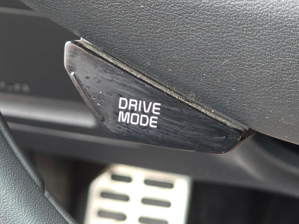 used 2023 Kia Niro car, priced at $25,276