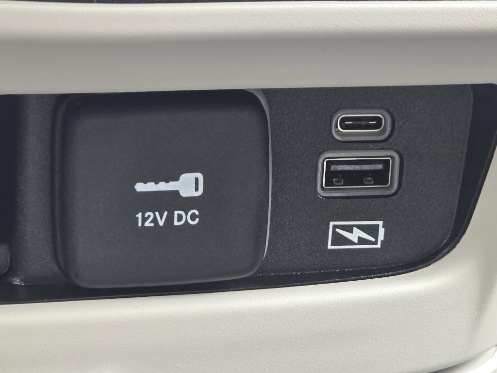 used 2022 Chrysler Pacifica car, priced at $22,807