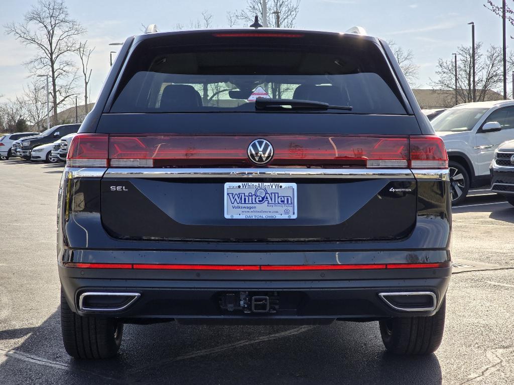 new 2025 Volkswagen Atlas car, priced at $49,402