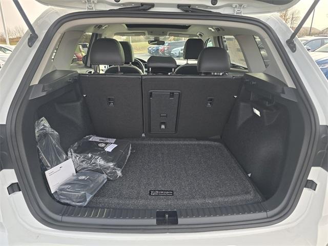 new 2026 Volkswagen Taos car