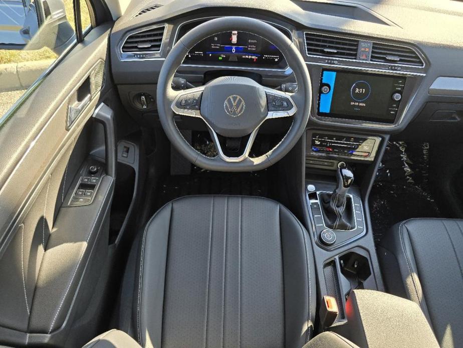 new 2024 Volkswagen Tiguan car, priced at $34,242