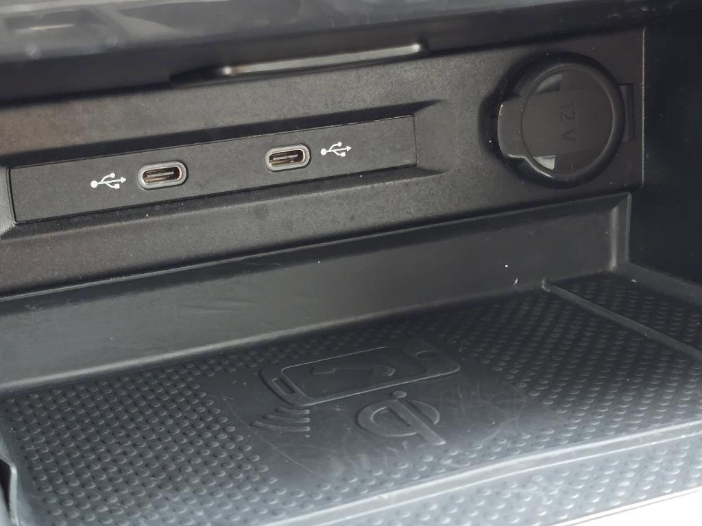 used 2024 Volkswagen Tiguan car, priced at $24,999