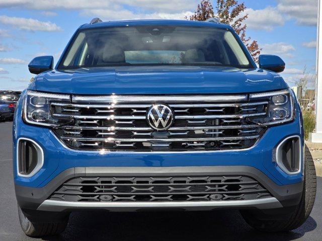 new 2025 Volkswagen Atlas car, priced at $49,858