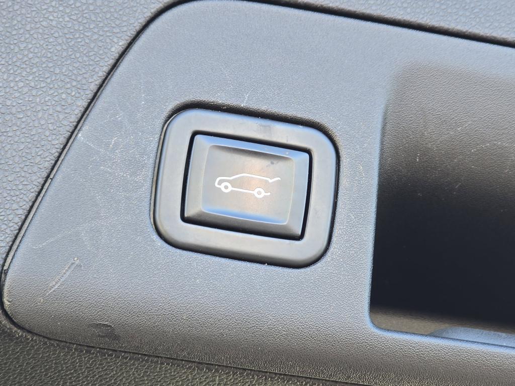 used 2021 Buick Envision car, priced at $21,750