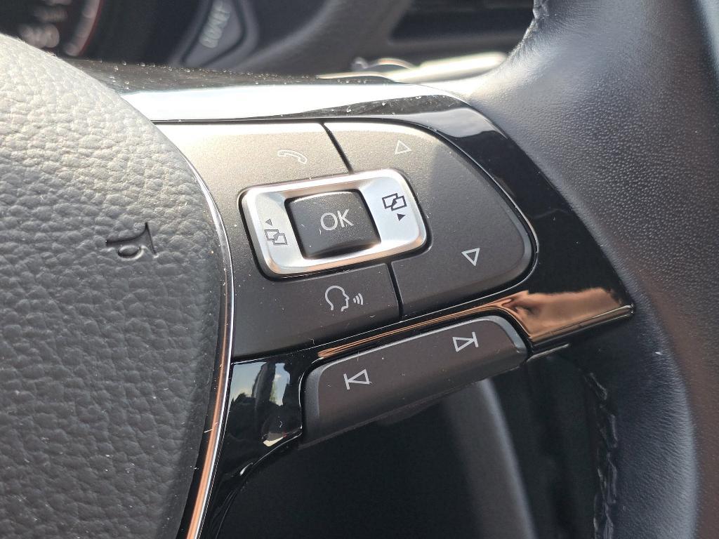 used 2021 Volkswagen Passat car, priced at $21,995