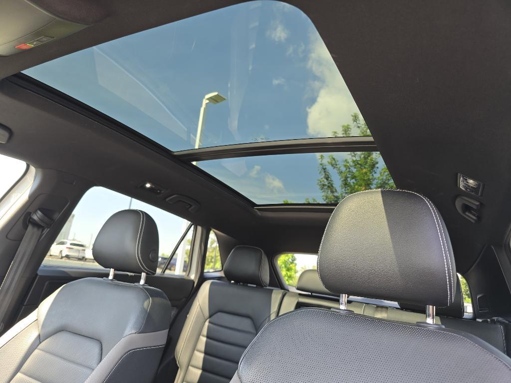used 2021 Volkswagen Atlas Cross Sport car, priced at $24,985