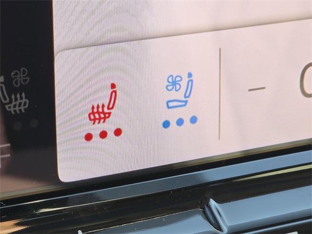 new 2026 Volkswagen Atlas car, priced at $52,875