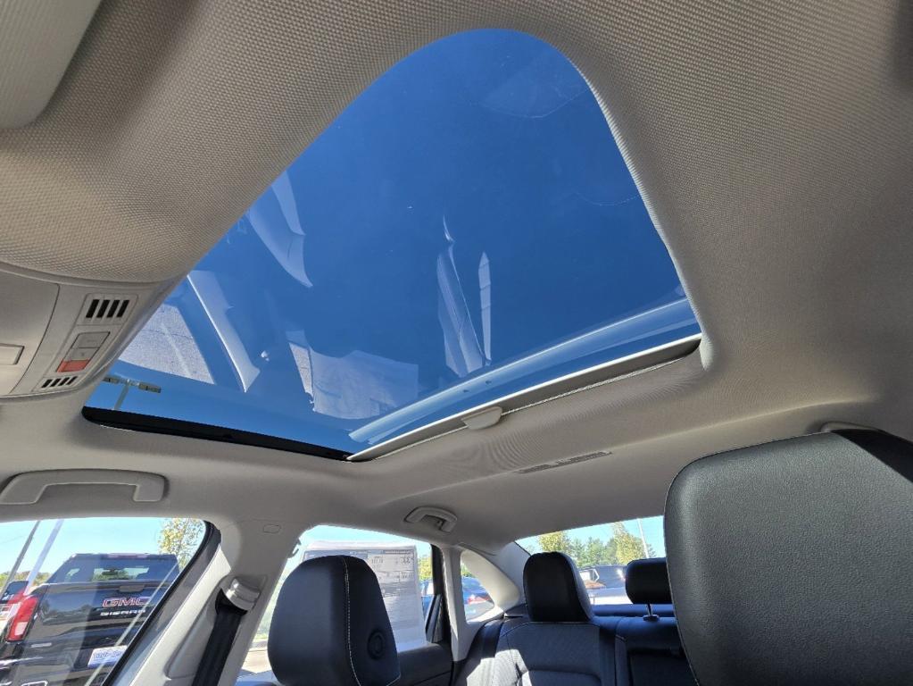 new 2025 Volkswagen Jetta car, priced at $30,196