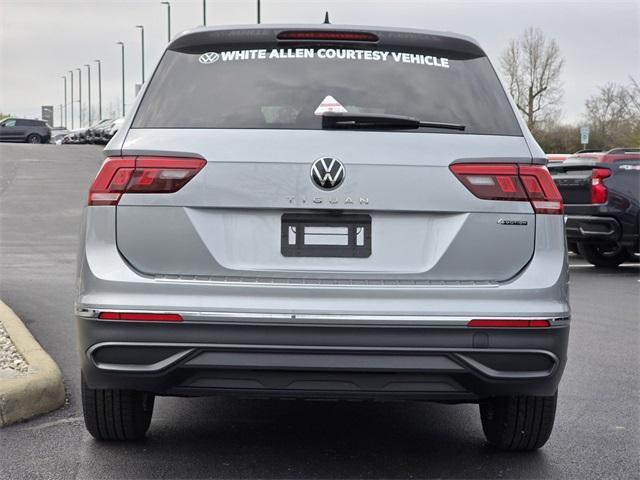 new 2024 Volkswagen Tiguan car, priced at $28,184