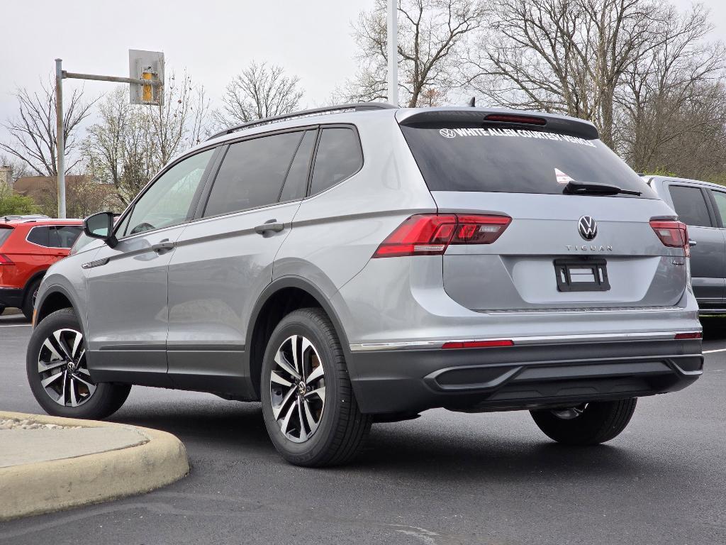 new 2024 Volkswagen Tiguan car, priced at $28,586
