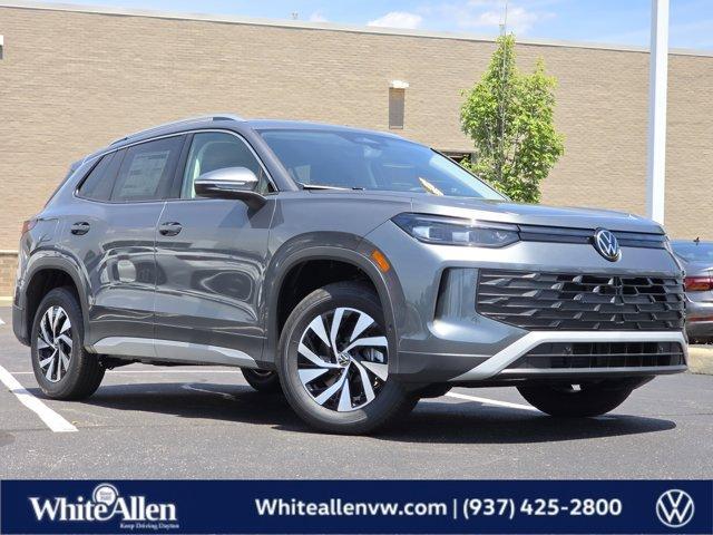new 2025 Volkswagen Tiguan car, priced at $31,956