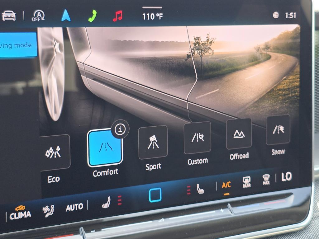 new 2025 Volkswagen Tiguan car, priced at $31,956