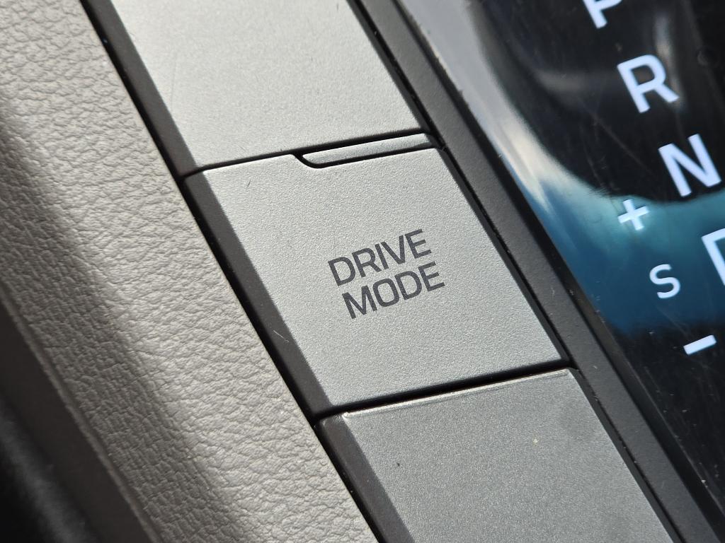 used 2020 Hyundai Elantra car, priced at $15,120