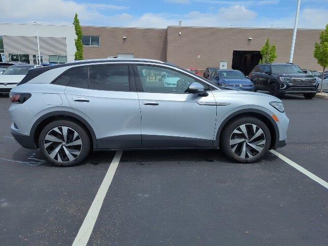 used 2022 Volkswagen ID.4 car, priced at $26,066