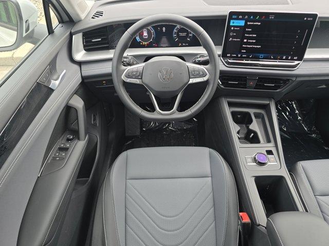 new 2025 Volkswagen Tiguan car, priced at $33,754