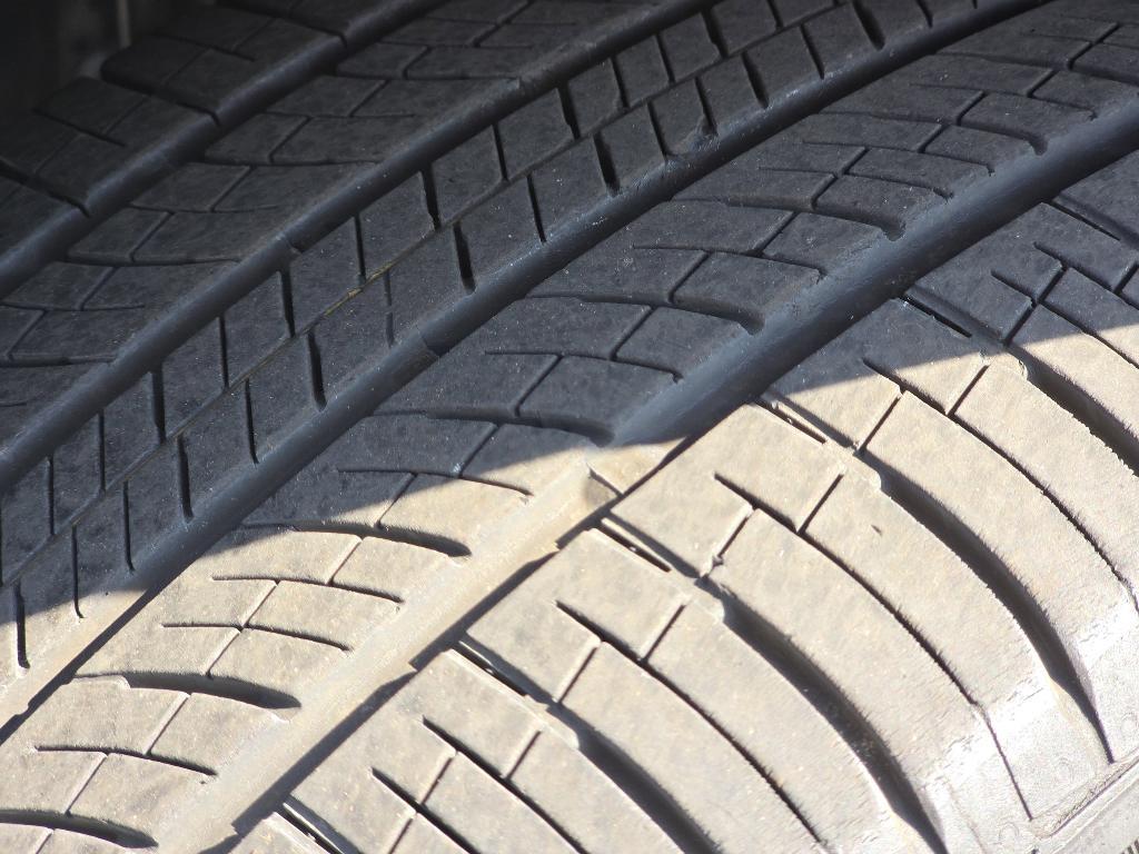 used 2024 Volkswagen Atlas Cross Sport car, priced at $30,500