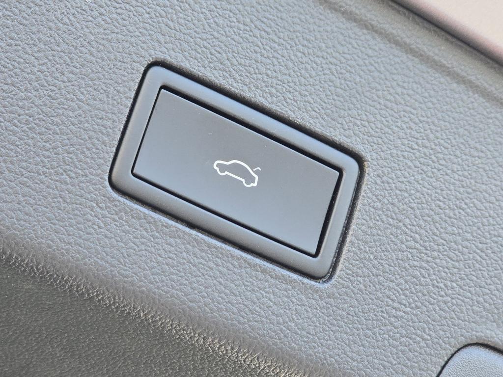 used 2024 Volkswagen Atlas Cross Sport car, priced at $30,500